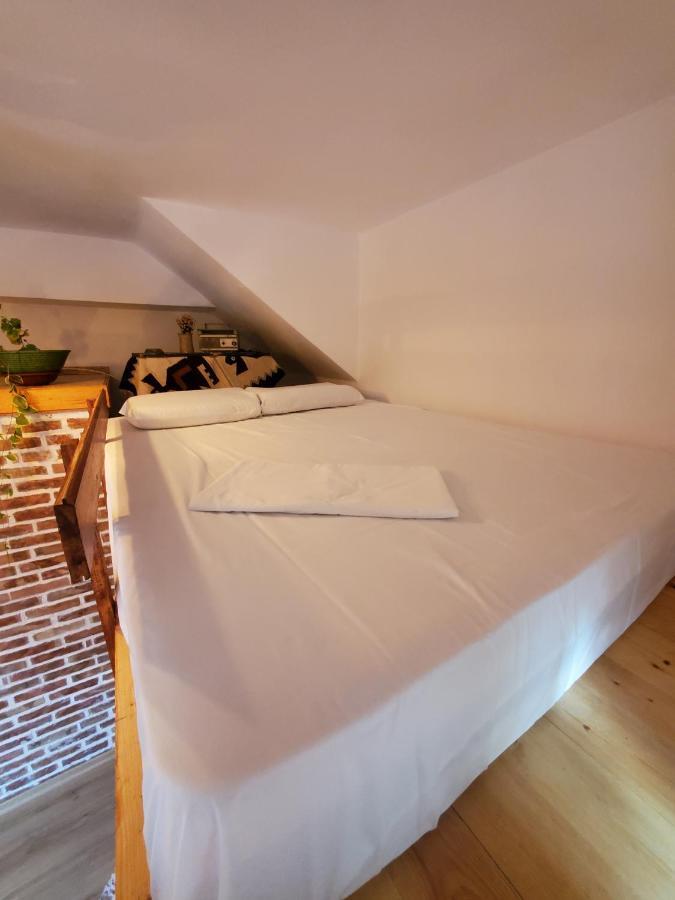 Relax Inn Корча Екстериор снимка