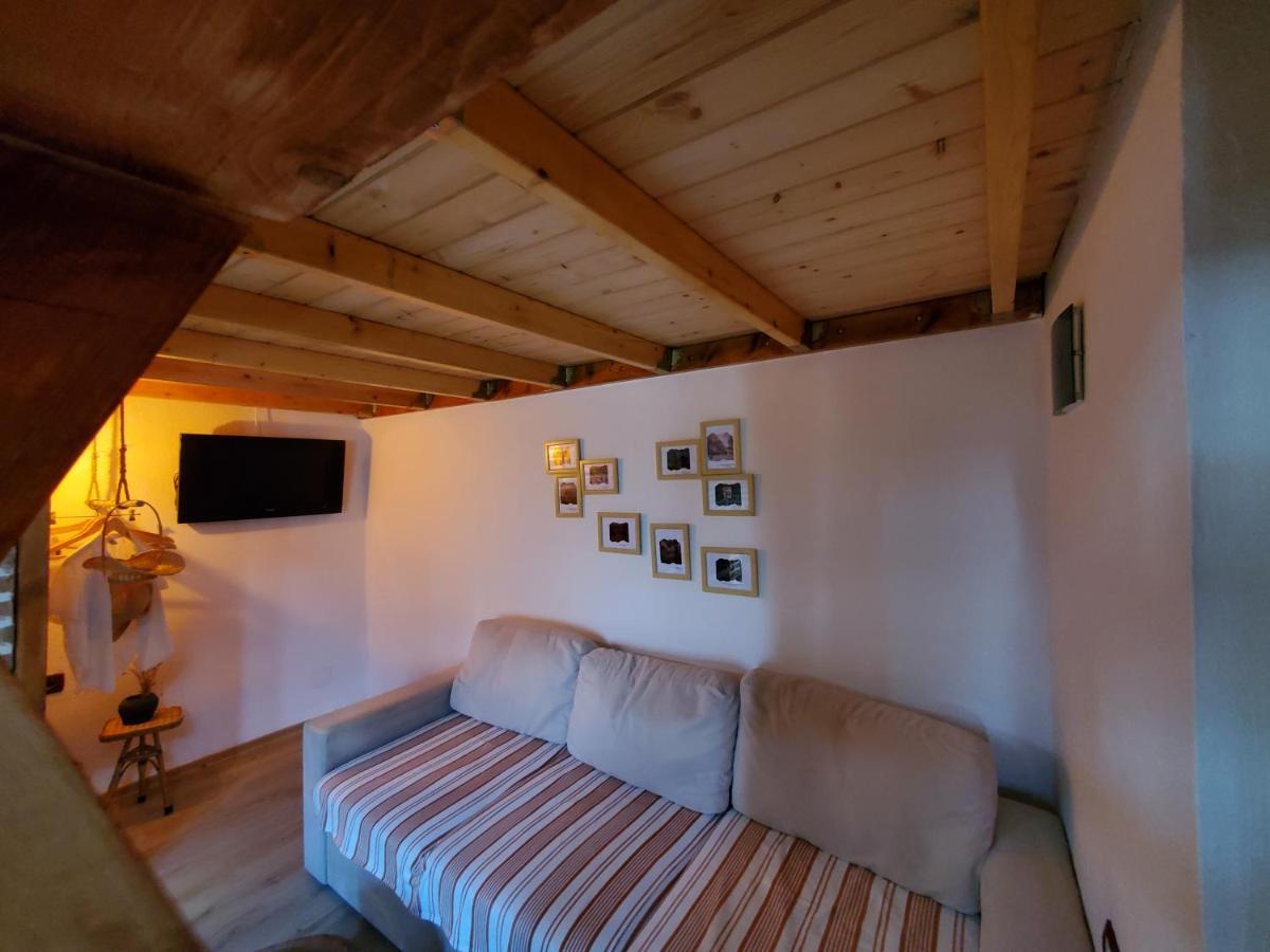 Relax Inn Корча Екстериор снимка